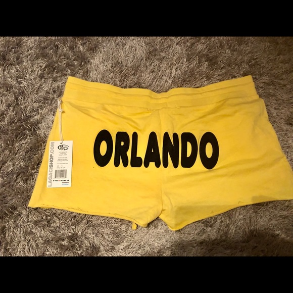 LAGA CI SHOP Yellow shorts - Picture 2 of 5